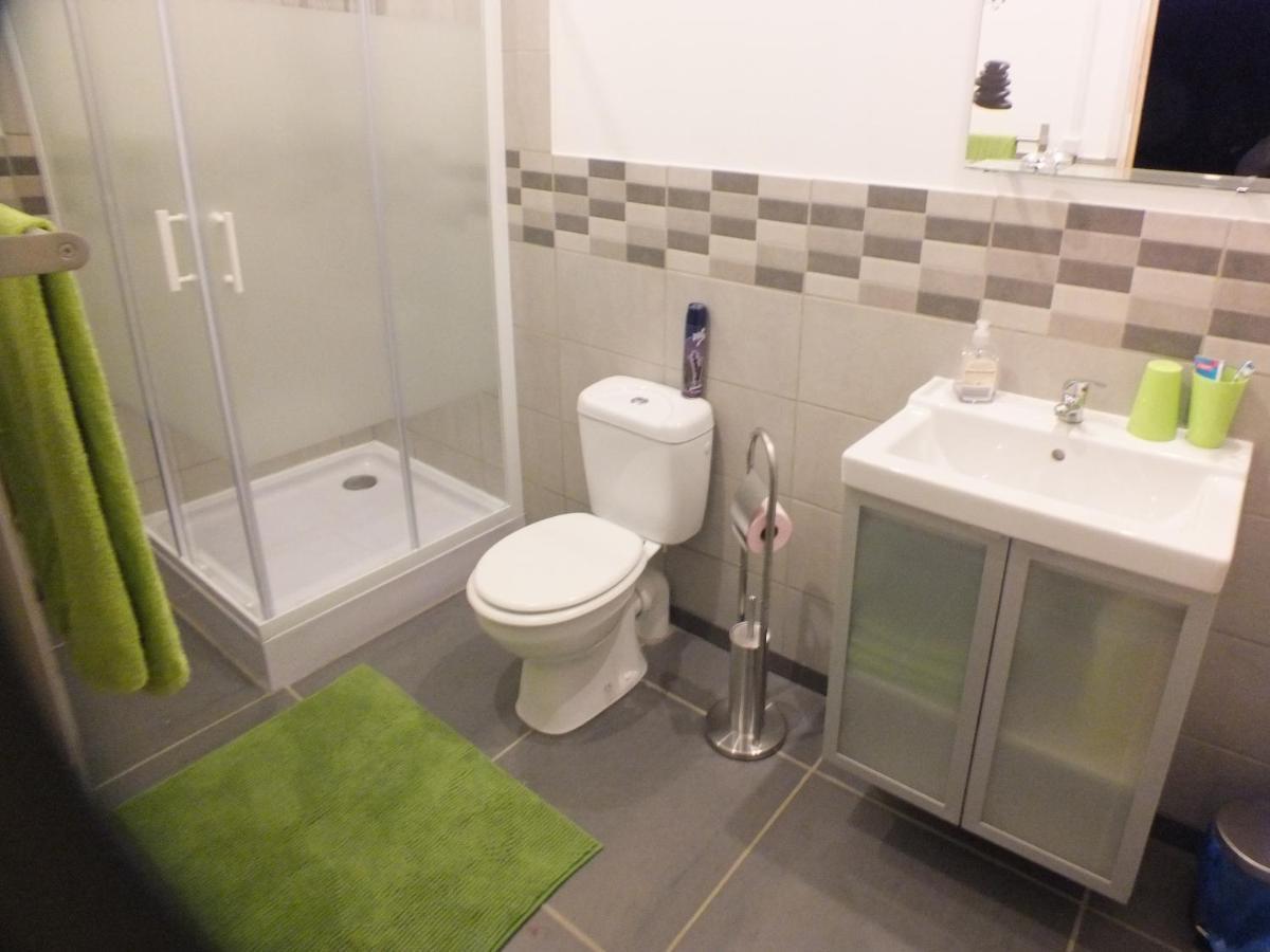 Sur La Bonnefooi Bed & Breakfast Prades-sur-Vernazobre Eksteriør bilde