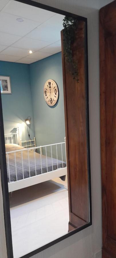 Sur La Bonnefooi Bed & Breakfast Prades-sur-Vernazobre Eksteriør bilde