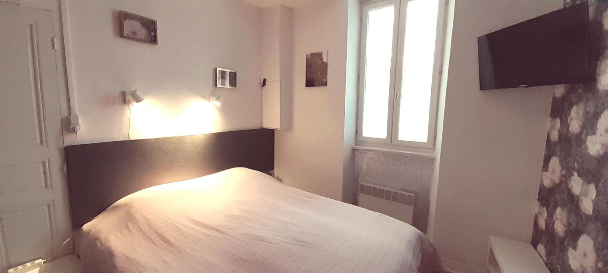 Sur La Bonnefooi Bed & Breakfast Prades-sur-Vernazobre Eksteriør bilde