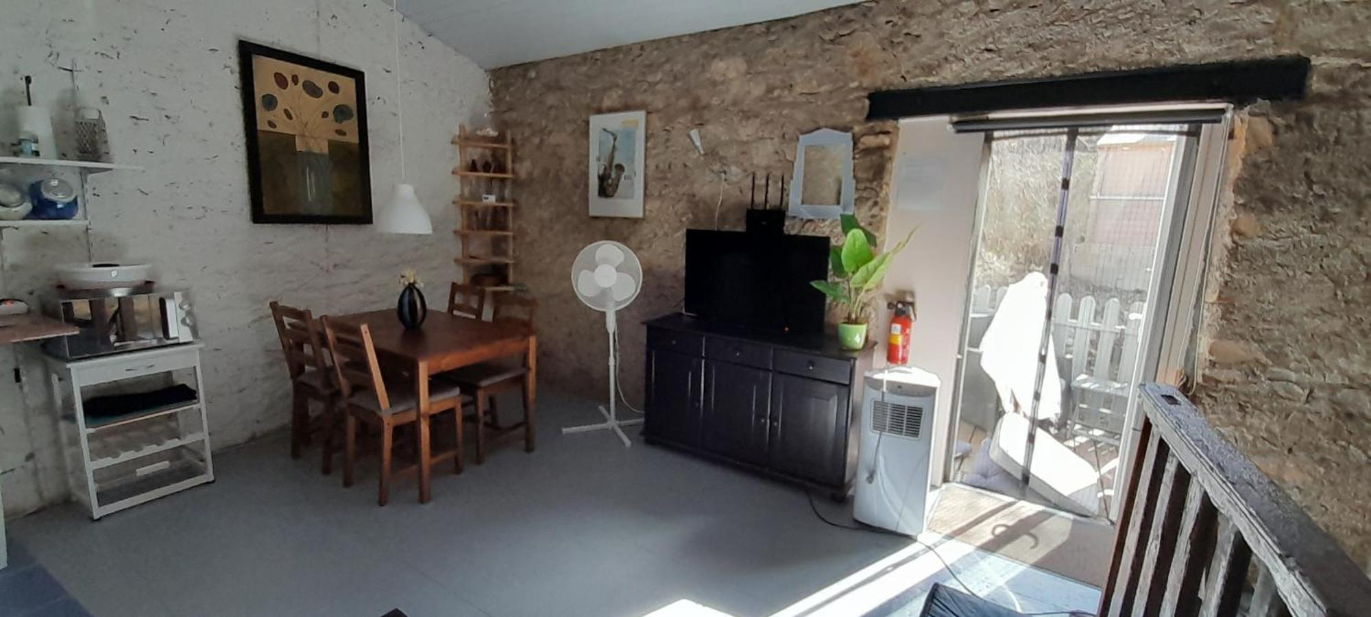 Sur La Bonnefooi Bed & Breakfast Prades-sur-Vernazobre Eksteriør bilde