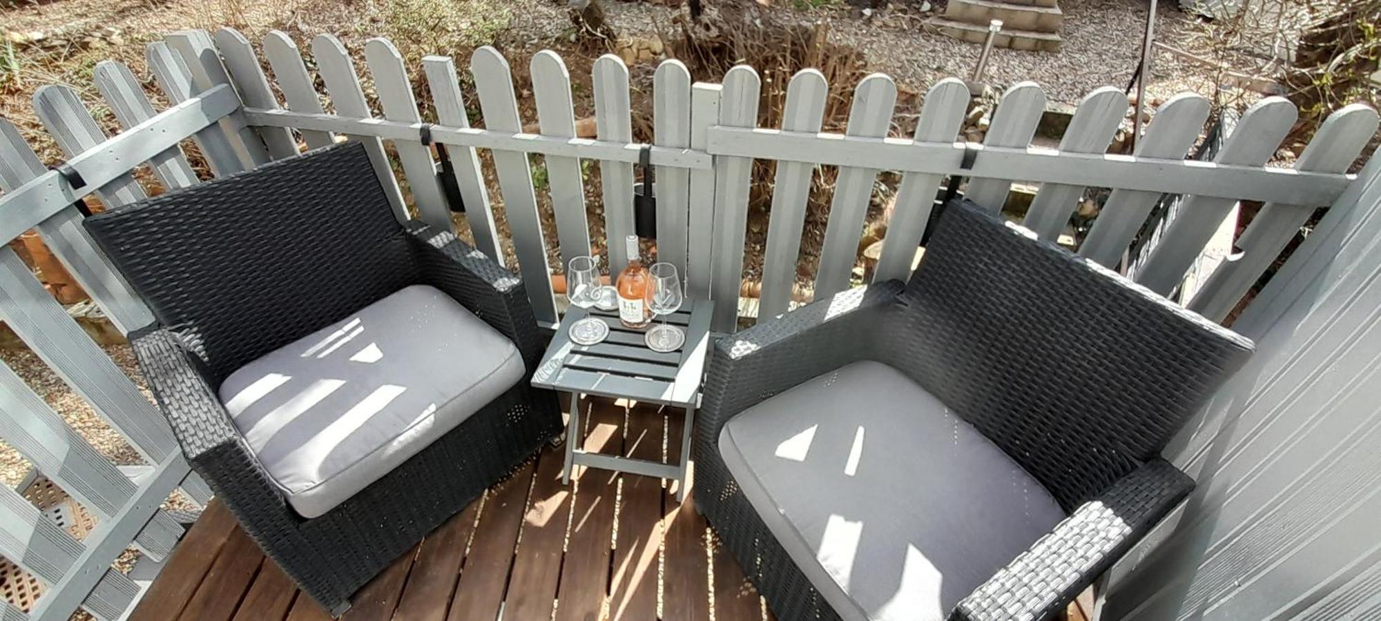 Sur La Bonnefooi Bed & Breakfast Prades-sur-Vernazobre Eksteriør bilde