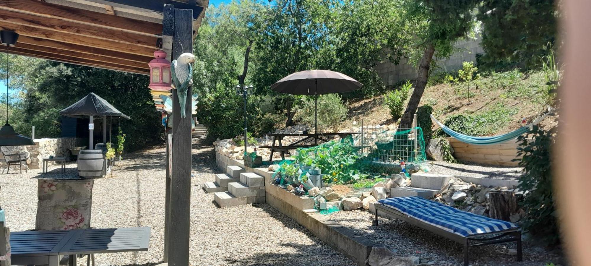 Sur La Bonnefooi Bed & Breakfast Prades-sur-Vernazobre Eksteriør bilde