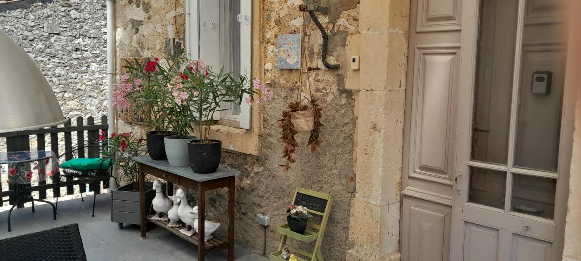Sur La Bonnefooi Bed & Breakfast Prades-sur-Vernazobre Eksteriør bilde